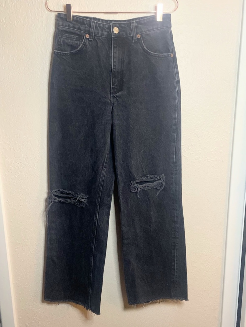 Zara Black Distressed Wide Leg Jeans Y2K Grunge Model Off Duty